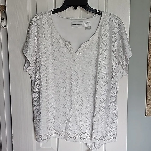 White Short Sleeve Top - Picture 7 of 13